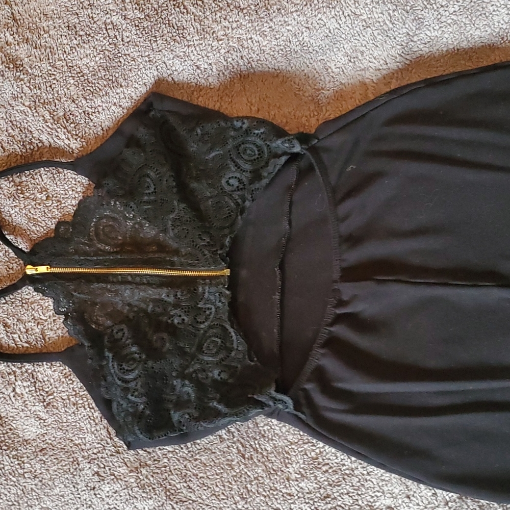 ShopWTD: Open-back Lace w/ gold zip, mini, little black dress